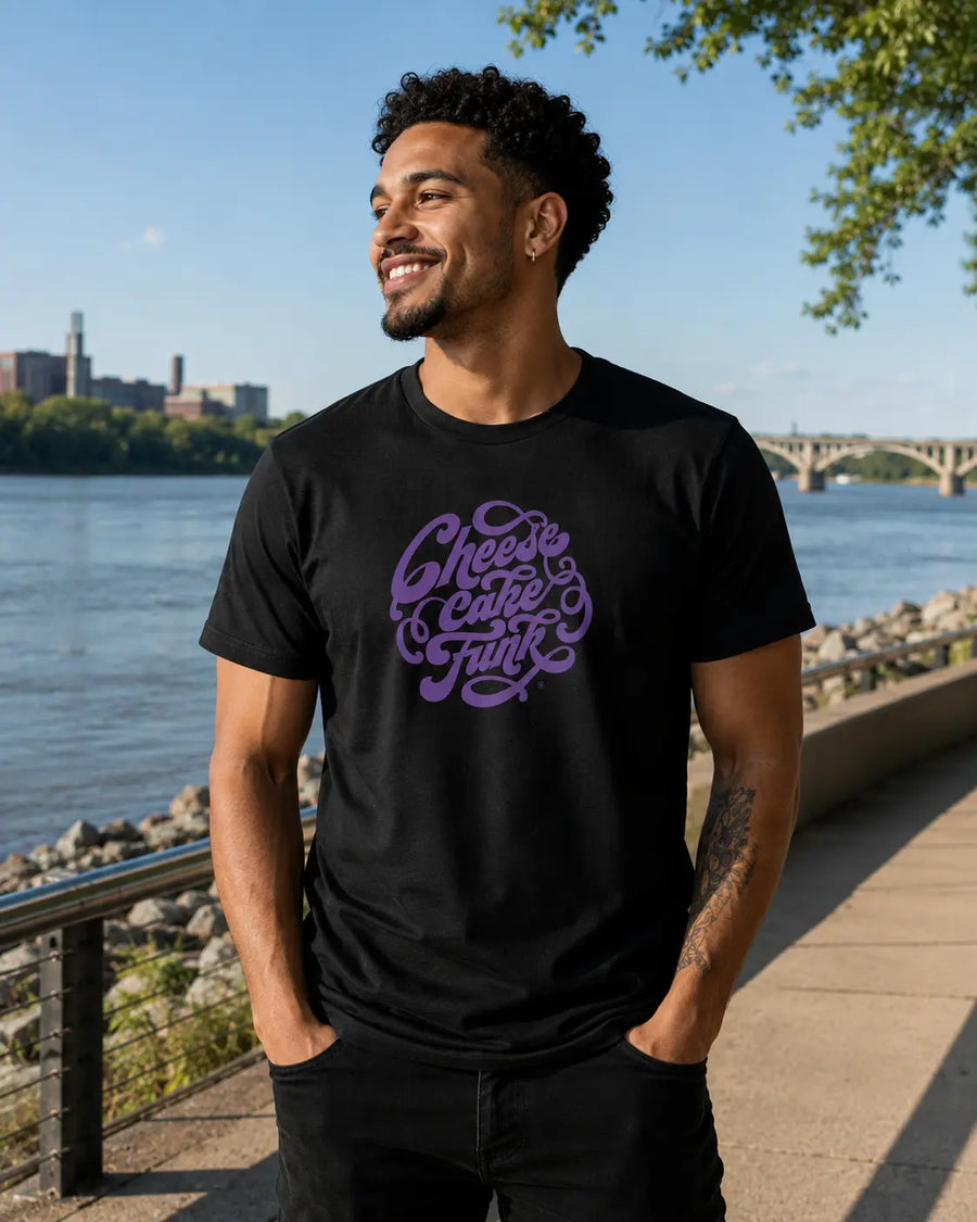 Signature Black T-shirt